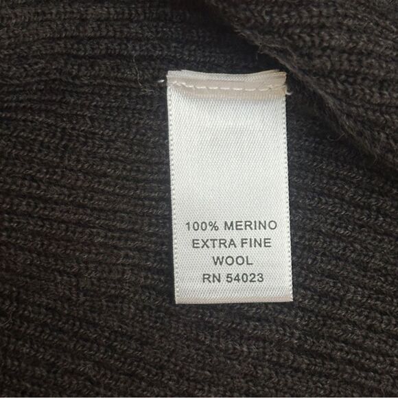 Banana Republic Extra Fine Merino Wool Size Medium Petite Ruffle Shrug Cardigan - Picture 6 of 10